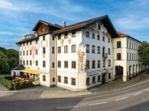  Hotel Gasthof Alte Post Holzkirchen  Хольцкирхен